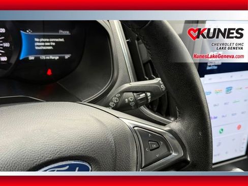 Used 2022 Ford Edge Titanium AWD/4WD image 46