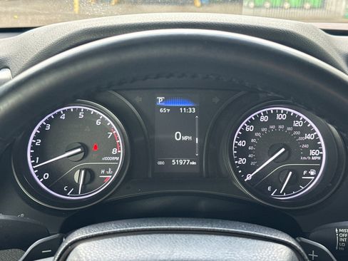 Used 2023 Toyota Camry SE image 21