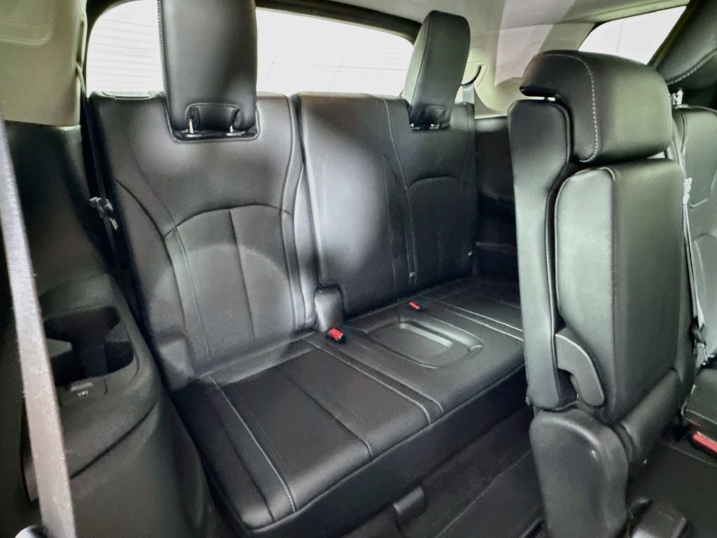 Certified 2024 INFINITI QX60 Luxe w/ Cargo Package AWD/4WD image 38