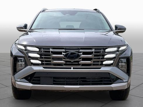 Used 2025 Hyundai Tucson Limited AWD/4WD image 4