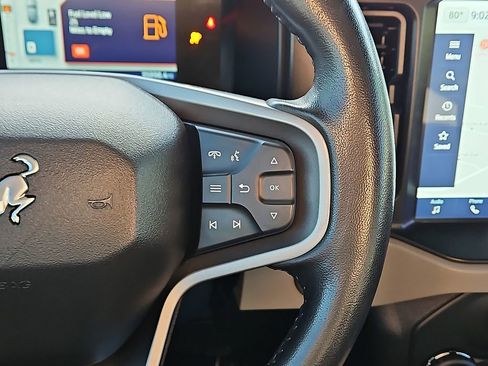 Used 2022 Ford Bronco Wildtrak image 19