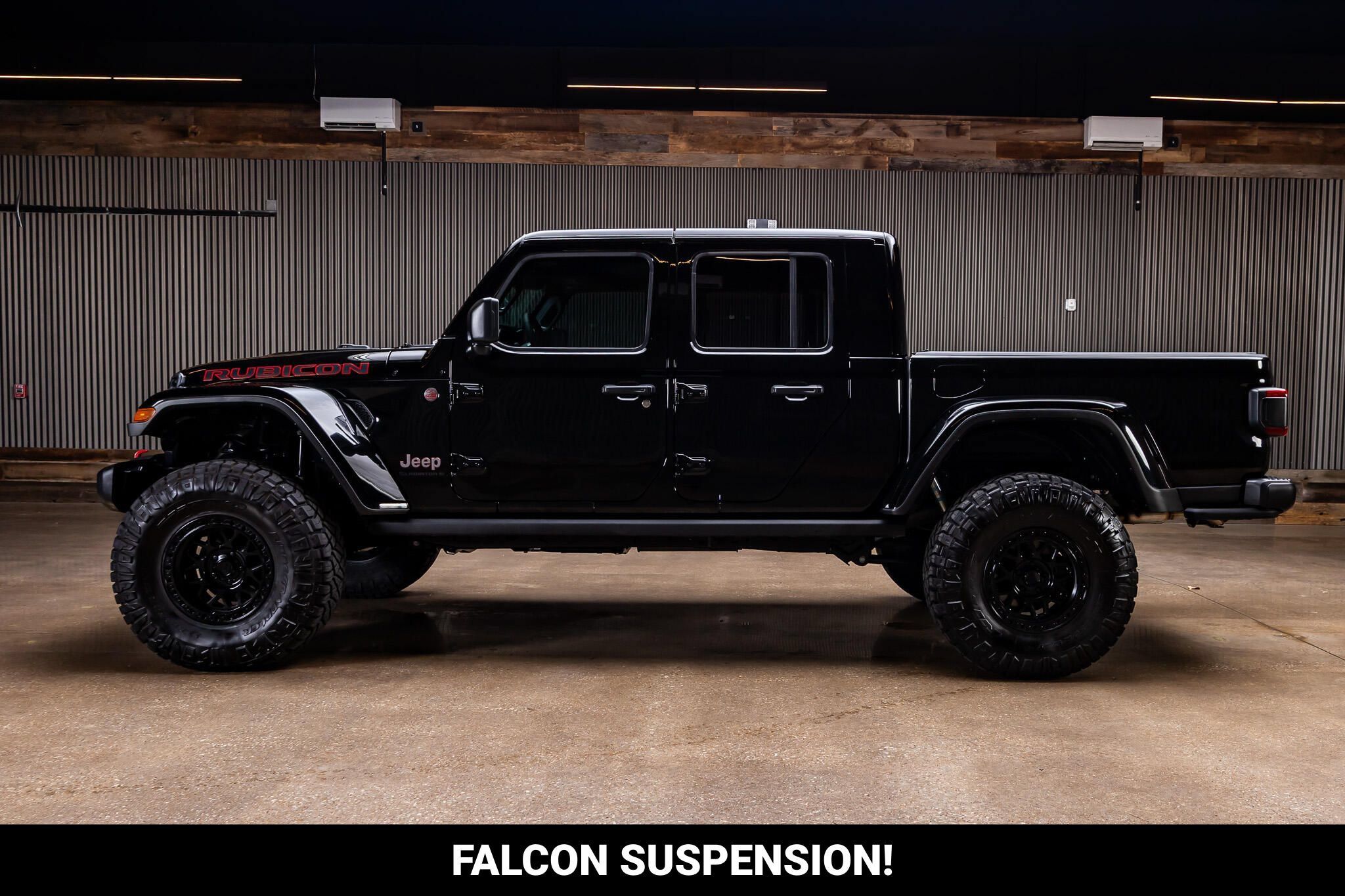 Used 2025 Jeep Gladiator Rubicon w/ Safety Group AWD/4WD image 5