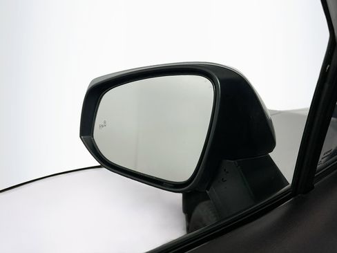 Used 2022 Toyota RAV4 XLE image 16