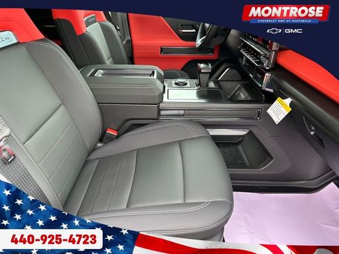 New 2026 GMC Hummer EV 3X w/ Carbon Fiber Edition Package AWD/4WD image 31