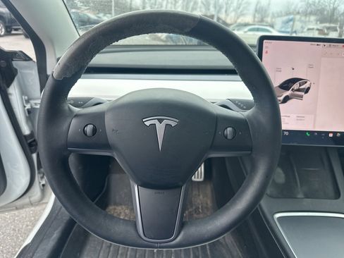 Used 2021 Tesla Model 3 Performance image 19