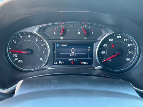 Used 2023 Chevrolet Equinox LT w/ LPO, Floor Liner Package image 14