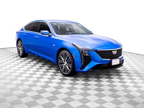 Used 2026 Cadillac CT5 Premium Luxury w/ Technology Package AWD/4WD image 9
