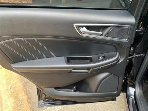 Used 2020 Ford Edge ST w/ Equipment Group 401A image 11