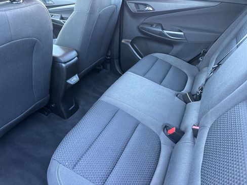 Used 2023 Chevrolet Bolt EUV LT w/ Driver Confidence Package image 12