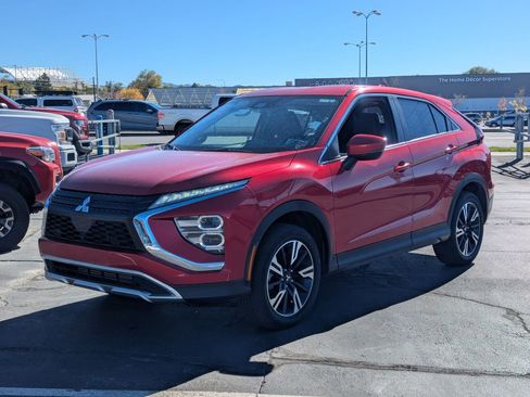 Used 2024 Mitsubishi Eclipse Cross SE image 9