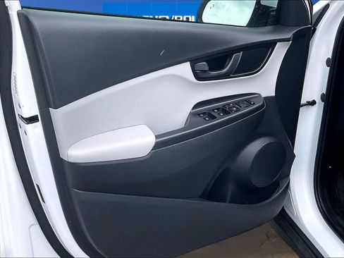 Used 2022 Hyundai Kona SEL FWD image 20