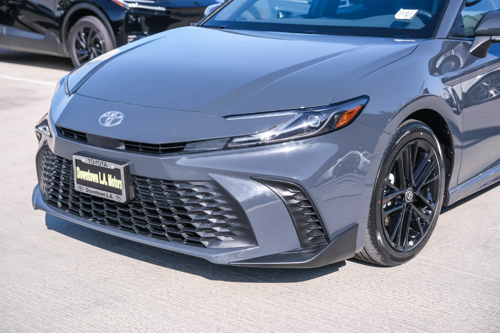 Certified 2025 Toyota Camry SE w/ Convenience Package FWD image 9