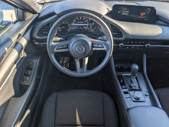Used 2022 MAZDA MAZDA3 s FWD image 16