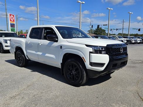 New 2026 Nissan Frontier SV w/ All-Weather Content Package image 15