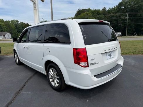 Used 2020 Dodge Grand Caravan SXT FWD image 7