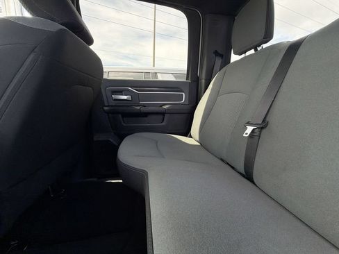 Used 2022 RAM 2500 Big Horn AWD/4WD image 35