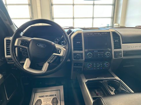 Used 2020 Ford F250 Lariat w/ Lariat Value Package AWD/4WD image 17