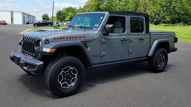 Used 2021 Jeep Gladiator Mojave w/ Safety Group AWD/4WD image 4
