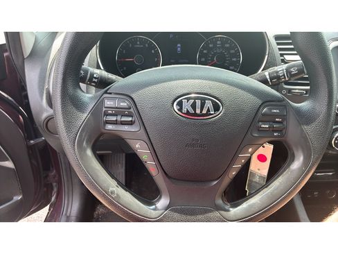Used 2018 Kia Forte LX w/ LX Popular Package FWD image 14