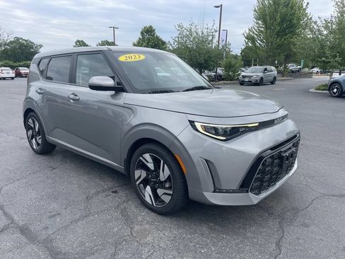 Used 2023 Kia Soul GT-Line w/ GT-Line Technology Package FWD image 10