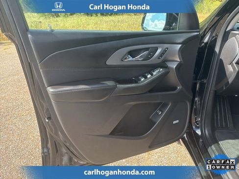 Used 2019 Chevrolet Traverse Premier w/ Driver Confidence II Package image 20