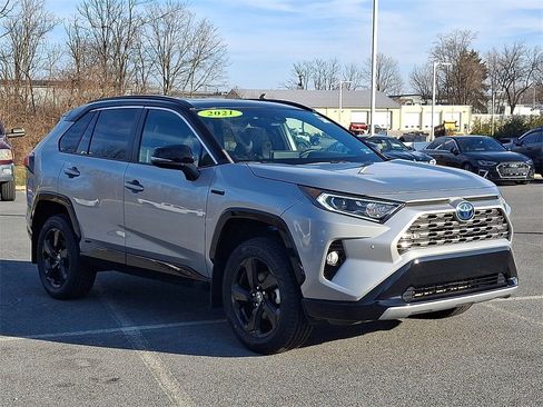 Certified 2021 Toyota RAV4 XSE image 3