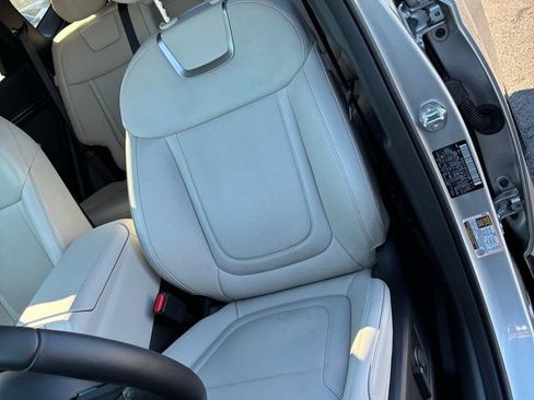 Used 2024 Hyundai Tucson Limited image 18