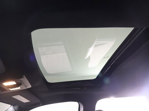 Used 2018 RAM 1500 Rebel image 18