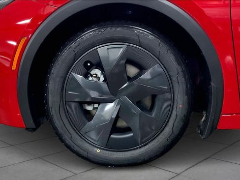 New 2026 Toyota Prius Plug-In Hybrid image 11