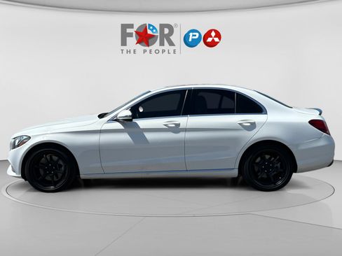 Used 2018 Mercedes-Benz C 300 Sedan image 2