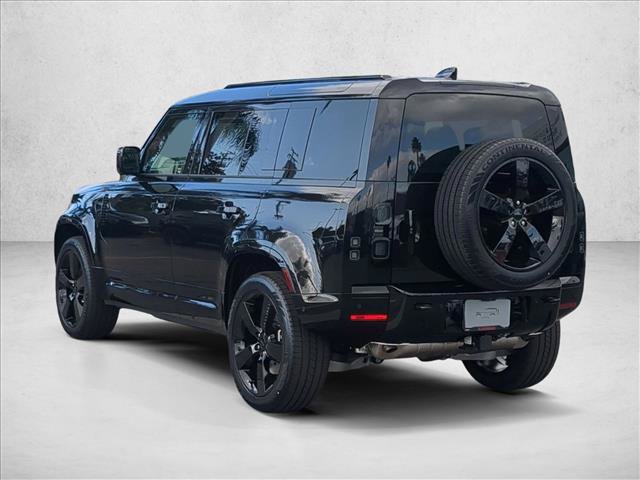 New 2026 Land Rover Defender 110 X-Dynamic SE AWD/4WD image 9
