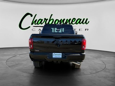 Used 2026 RAM 2500 Laramie AWD/4WD image 4