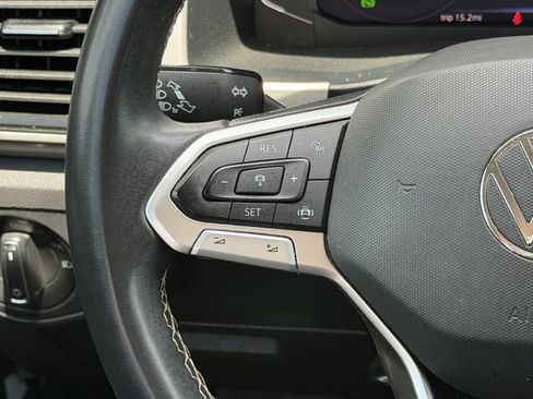 Used 2023 Volkswagen Atlas SE w/ Black Wheel Package FWD image 13