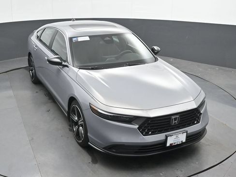 Used 2024 Honda Accord Sport image 26