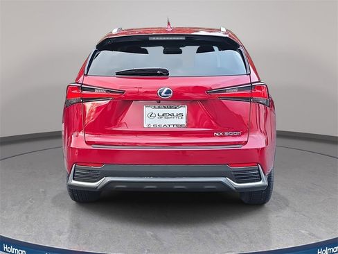 Used 2018 Lexus NX 300h AWD image 7