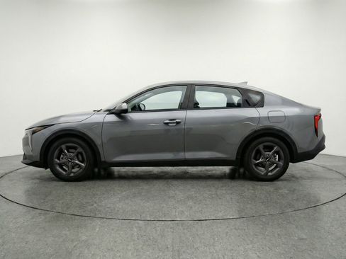 Used 2025 Kia K4 FWD image 5
