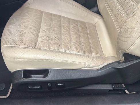 Used 2016 Buick Cascada Premium FWD image 26