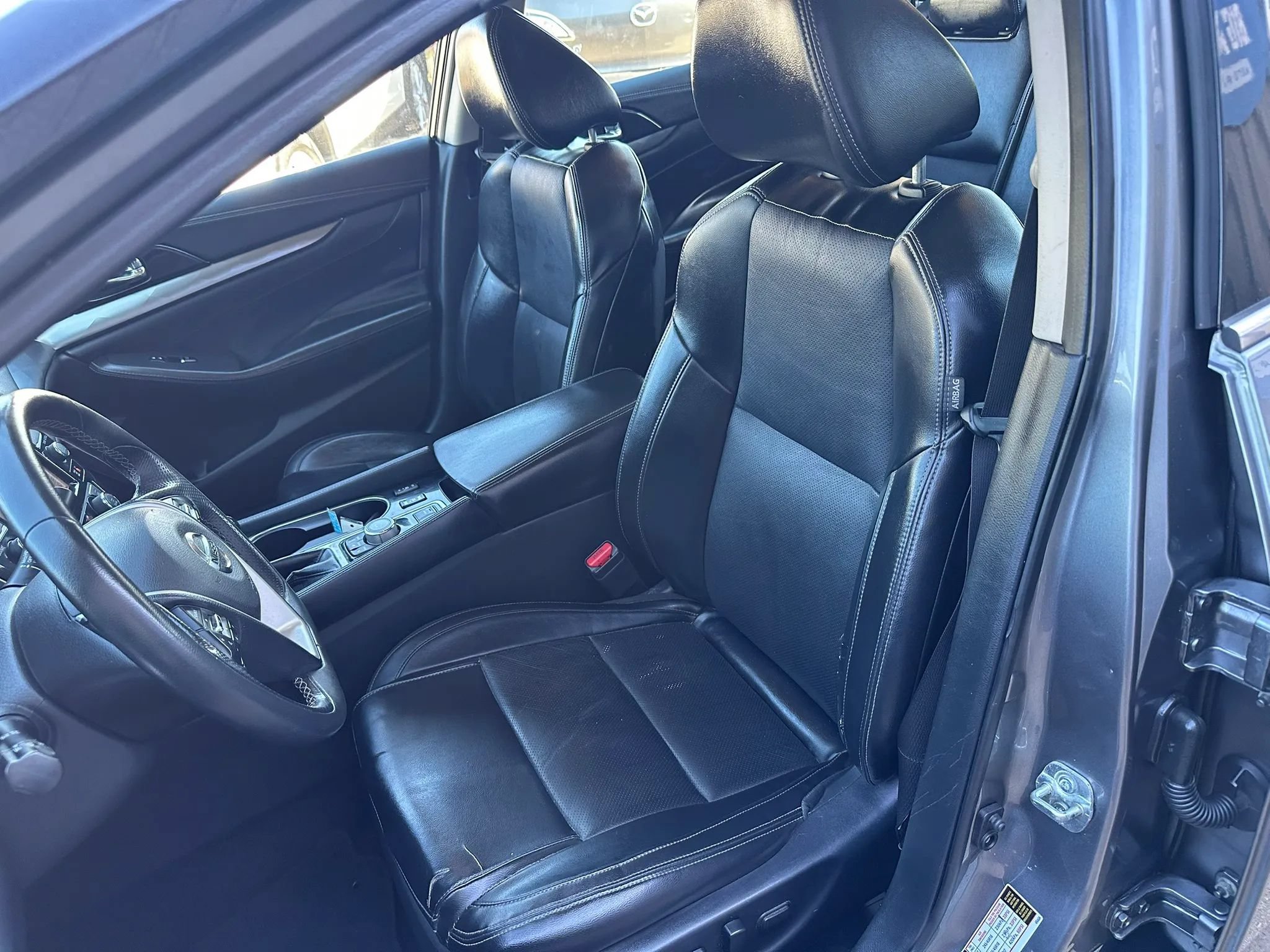 Used 2021 Nissan Maxima 3.5 SV w/ Floor Mat Group FWD image 9