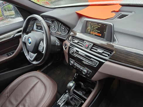 Used 2016 BMW X1 xDrive28i image 10