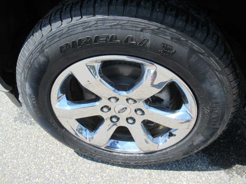 Used 2022 Ford F150 XLT w/ Equipment Group 302A High AWD/4WD image 9