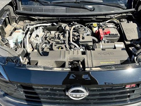 New 2026 Nissan Kicks SR w/ Cold Weather Package image 12