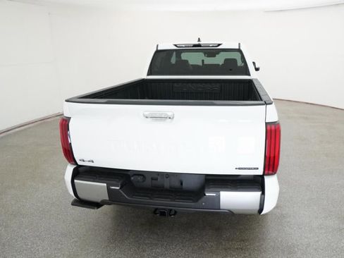 New 2026 Toyota Tundra Limited AWD/4WD image 7