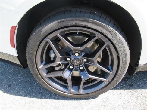 New 2026 Dodge Charger R/T AWD/4WD image 8