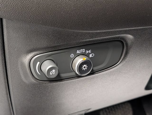 Certified 2024 Chevrolet Equinox LT AWD/4WD image 16