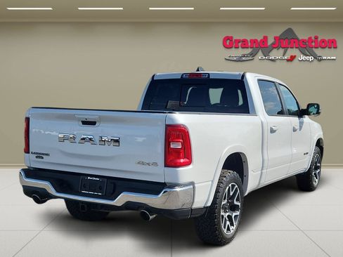 Used 2025 RAM 1500 Laramie AWD/4WD image 4