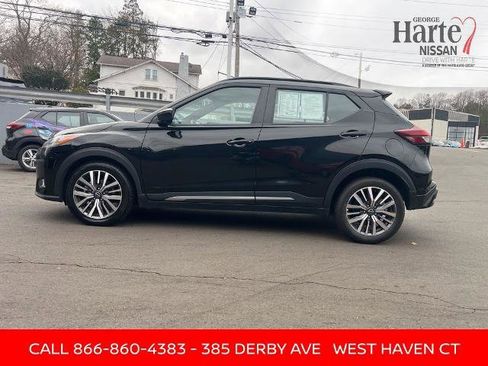 Certified 2024 Nissan Kicks SR image 2