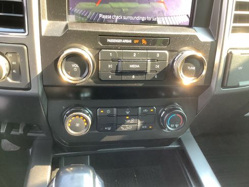 Used 2020 Ford F150 XLT w/ Equipment Group 301A Mid AWD/4WD image 18