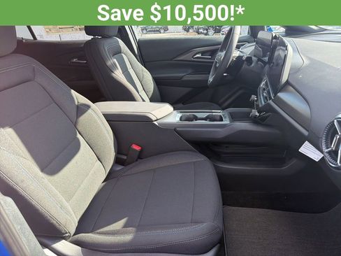 New 2026 Chevrolet Equinox EV LT image 20