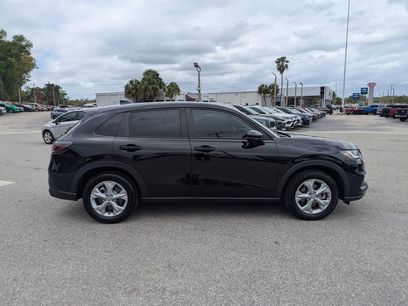Used 2025 Honda HR-V LX