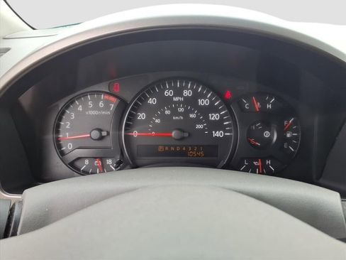 Used 2005 Nissan Titan SE image 21